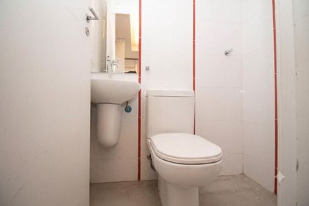 Apartamento para alugar com 145m², 3 quartos e 2 vagas Apartamento para alugar com 145m², 3 quartos e 2 vagasBanheiro de Serviço