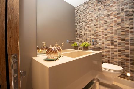 Apartamento para alugar com 145m², 3 quartos e 2 vagas Apartamento para alugar com 145m², 3 quartos e 2 vagasLavabo