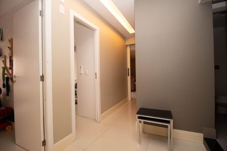 Apartamento para alugar com 145m², 3 quartos e 2 vagas Apartamento para alugar com 145m², 3 quartos e 2 vagasCorredor
