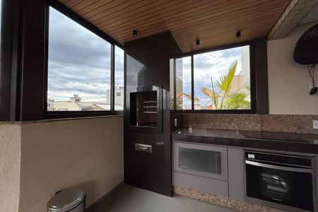 Apartamento para alugar com 145m², 3 quartos e 2 vagas Apartamento para alugar com 145m², 3 quartos e 2 vagasÁrea comum - Churrasqueira