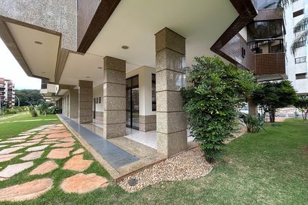 Apartamento para alugar com 145m², 3 quartos e 2 vagas Apartamento para alugar com 145m², 3 quartos e 2 vagasÁrea comum