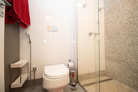 Apartamento para alugar com 145m², 3 quartos e 2 vagas Apartamento para alugar com 145m², 3 quartos e 2 vagasBanheiro Social