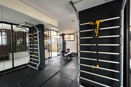 Apartamento para alugar com 145m², 3 quartos e 2 vagas Apartamento para alugar com 145m², 3 quartos e 2 vagasÁrea comum - Academia