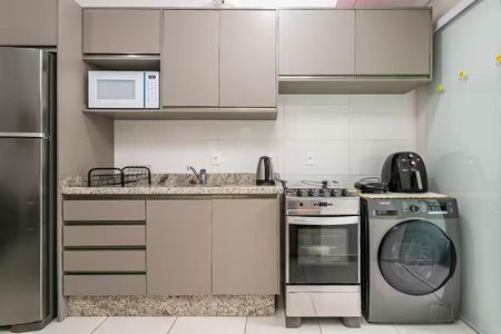 Cozinha de apartamento para alugar com 2 quartos, 62m² em RESIDENCIAL PORTUGALIA ||, Florianópolis