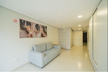 Studio à venda com 34m², 1 quarto e sem vaga Studio à venda com 34m², 1 quarto e sem vagaHall social