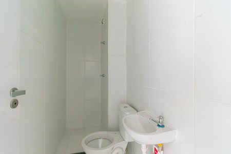 Apartamento para alugar com 32m², 2 quartos e sem vaga Apartamento para alugar com 32m², 2 quartos e sem vagaBanheiro