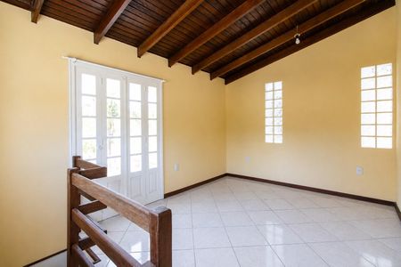 Casa para alugar com 520m², 4 quartos e 5 vagas