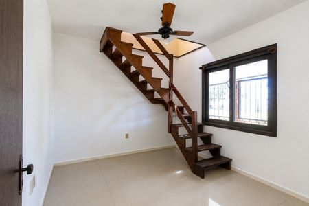 Casa para alugar com 520m², 4 quartos e 5 vagas