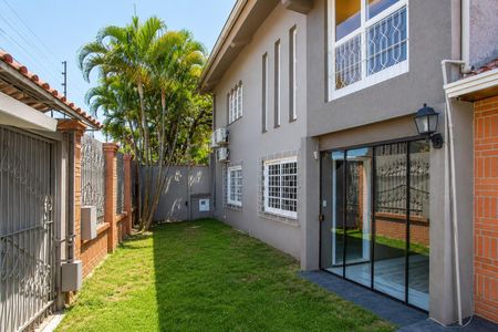 Casa para alugar com 520m², 4 quartos e 5 vagas