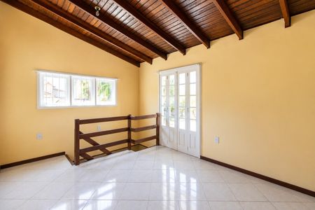 Casa para alugar com 520m², 4 quartos e 5 vagas