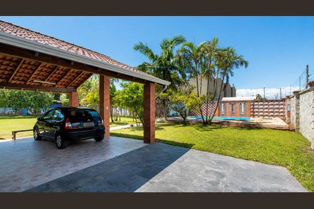 Casa para alugar com 520m², 4 quartos e 5 vagas