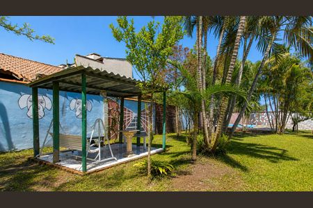 Casa para alugar com 520m², 4 quartos e 5 vagas