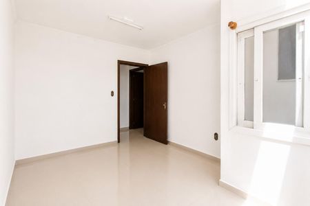 Casa para alugar com 520m², 4 quartos e 5 vagas Casa para alugar com 520m², 4 quartos e 5 vagasQuarto 4