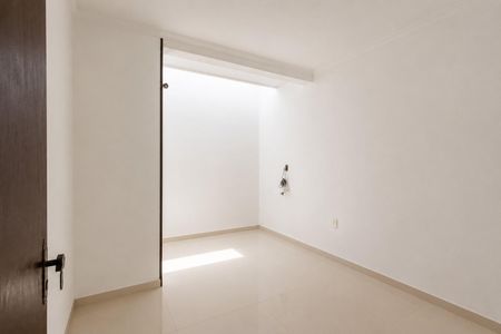 Casa para alugar com 520m², 4 quartos e 5 vagas Casa para alugar com 520m², 4 quartos e 5 vagasQuarto 4