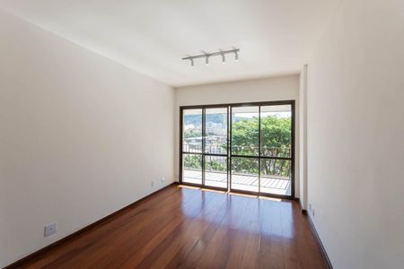 Apartamento para alugar com 92m², 2 quartos e 1 vagaSala