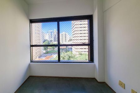 Sala de apartamento à venda com 2 quartos, 74m² em Cambuí, Campinas