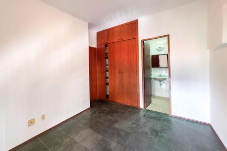 Apartamento à venda com 74m², 2 quartos e 1 vaga Apartamento à venda com 74m², 2 quartos e 1 vagaSuite