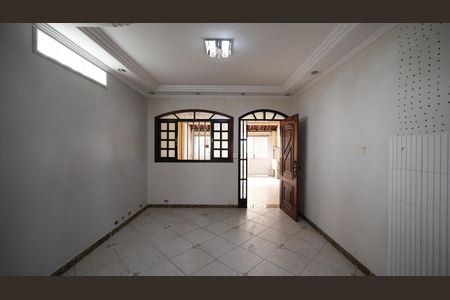 Casa para alugar com 4 quartos, 380m² em Vila Eldizia, Santo André