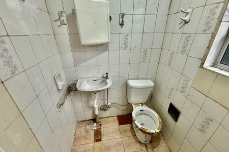 Banheiro  de apartamento para alugar com 1 quarto, 40m² em Vila Ponte Rasa, São Paulo