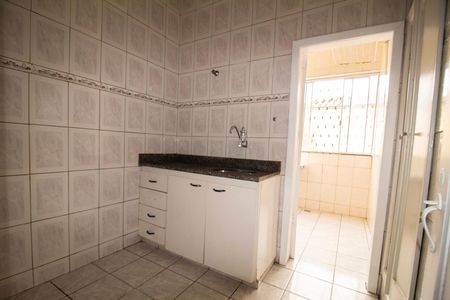 Apartamento para alugar com 100m², 3 quartos e sem vaga Apartamento para alugar com 100m², 3 quartos e sem vagaCozinha
