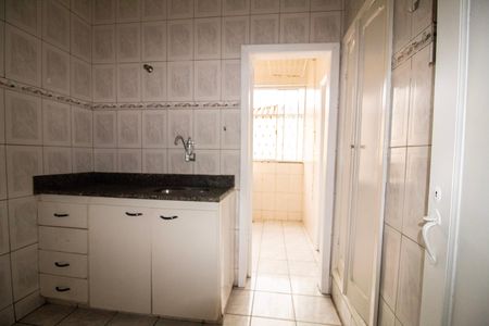 Apartamento para alugar com 100m², 3 quartos e sem vaga Apartamento para alugar com 100m², 3 quartos e sem vagaCozinha
