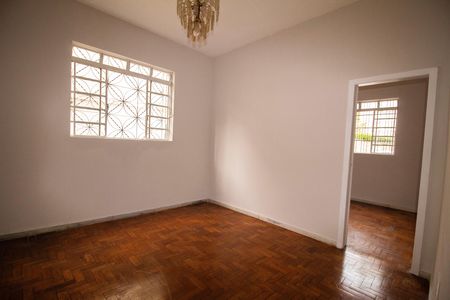 Apartamento para alugar com 100m², 3 quartos e sem vaga Apartamento para alugar com 100m², 3 quartos e sem vagaSala
