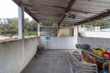 Casa à venda com 140m², 3 quartos e 2 vagasÁrea de Serviço