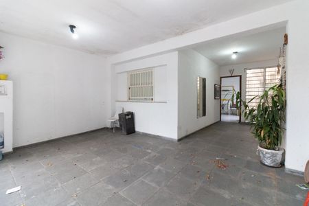 Casa à venda com 140m², 3 quartos e 2 vagasGaragem