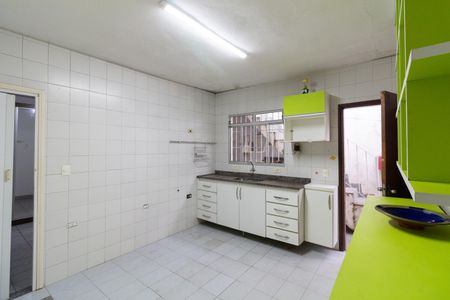 Casa à venda com 140m², 3 quartos e 2 vagasCozinha