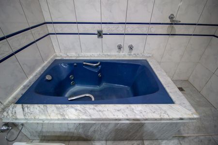 Apartamento para alugar com 226m², 4 quartos e 3 vagas Apartamento para alugar com 226m², 4 quartos e 3 vagasBanheiro da Suíte 3