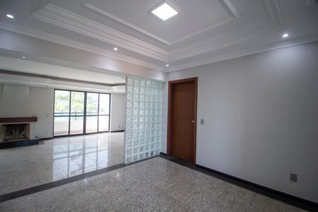 Apartamento para alugar com 226m², 4 quartos e 3 vagas Apartamento para alugar com 226m², 4 quartos e 3 vagasSala 2