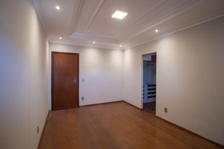 Apartamento para alugar com 226m², 4 quartos e 3 vagas Apartamento para alugar com 226m², 4 quartos e 3 vagasSuite 3
