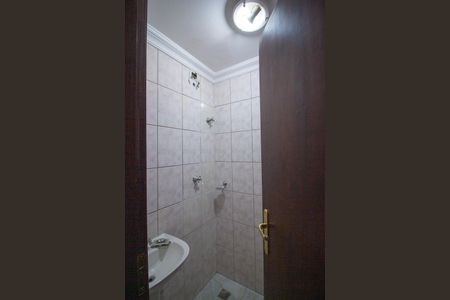 Apartamento para alugar com 226m², 4 quartos e 3 vagas Apartamento para alugar com 226m², 4 quartos e 3 vagasBanheiro de serviço