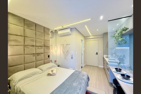 Quarto de kitnet/studio à venda com 1 quarto, 22m² em Jardim das Acacias, São Paulo