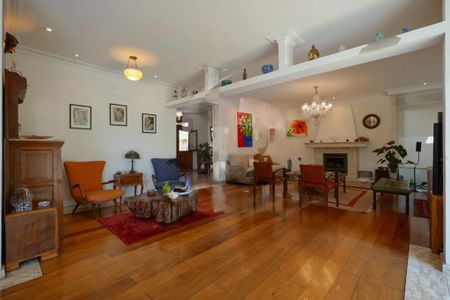 Casa à venda com 4 quartos, 446m² em Jardim Cordeiro, São Paulo