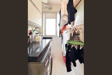 Apartamento à venda com 59m², 2 quartos e 1 vaga Apartamento à venda com 59m², 2 quartos e 1 vagaÁrea de Serviço