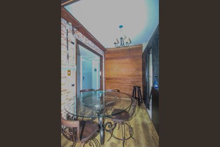 Sala 2 de apartamento para alugar com 2 quartos, 69m² em Cristal, Porto Alegre