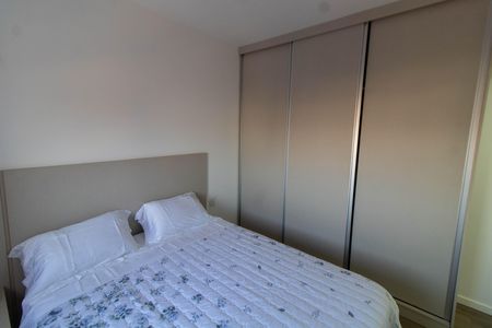 Apartamento para alugar com 76m², 2 quartos e 2 vagas Apartamento para alugar com 76m², 2 quartos e 2 vagasSUITE