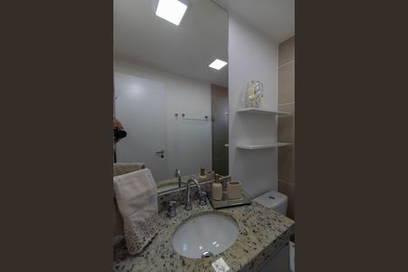 Apartamento para alugar com 76m², 2 quartos e 2 vagas Apartamento para alugar com 76m², 2 quartos e 2 vagasBANHEIRO DA SUITE