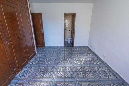 Casa para alugar com 230m², 4 quartos e 4 vagas Casa para alugar com 230m², 4 quartos e 4 vagasquarto 1 / suite