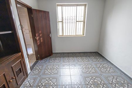 Casa para alugar com 230m², 4 quartos e 4 vagas Casa para alugar com 230m², 4 quartos e 4 vagasquarto 2