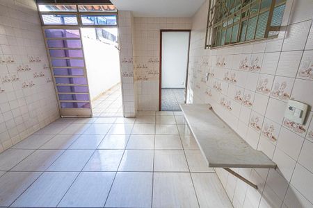 Casa para alugar com 230m², 4 quartos e 4 vagas Casa para alugar com 230m², 4 quartos e 4 vagasarea de serviço