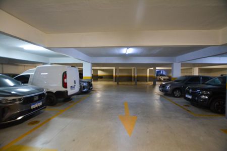 Apartamento à venda com 60m², 2 quartos e 1 vaga Apartamento à venda com 60m², 2 quartos e 1 vagaESTACIONAMENTO