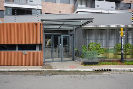 Apartamento à venda com 60m², 2 quartos e 1 vaga Apartamento à venda com 60m², 2 quartos e 1 vagaFACHADA