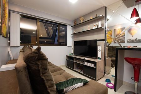 Apartamento à venda com 47m², 2 quartos e 1 vaga Apartamento à venda com 47m², 2 quartos e 1 vagaSala