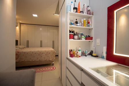 Apartamento à venda com 47m², 2 quartos e 1 vaga Apartamento à venda com 47m², 2 quartos e 1 vagaQuarto 1