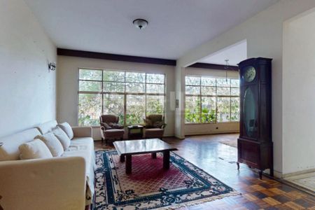 Casa à venda com 3 quartos, 211m² em Vila Madalena, São Paulo