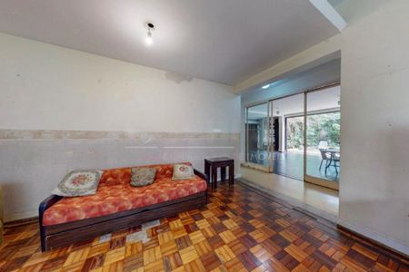 Casa à venda com 3 quartos, 211m² em Vila Madalena, São Paulo