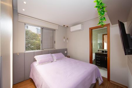 Apartamento à venda com 164m², 4 quartos e 3 vagasQUARTO3