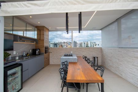 Apartamento à venda com 164m², 4 quartos e 3 vagasCOBERTURA